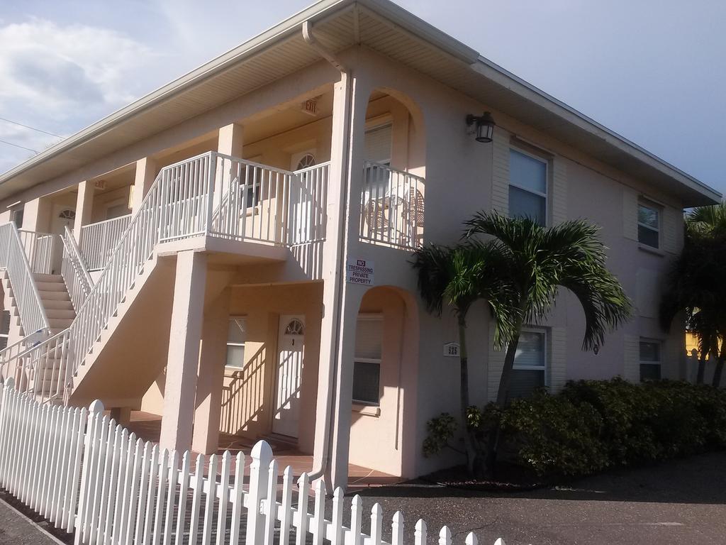 Beach Vacation Get-Away Apartamento St. Pete Beach Habitación foto