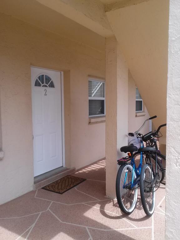 Beach Vacation Get-Away Apartamento St. Pete Beach Habitación foto